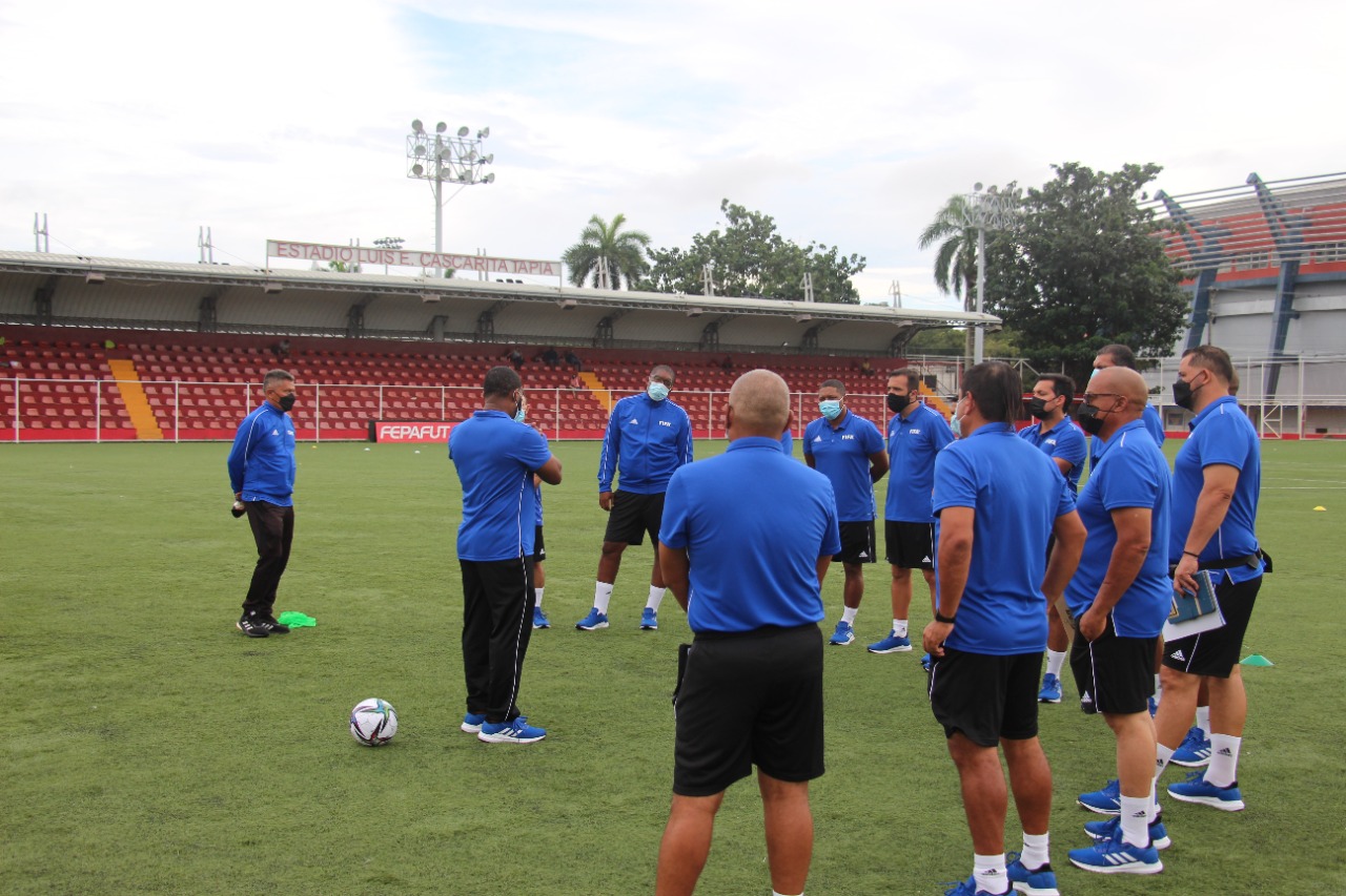 Curso FIFA de formador de entrenadores 